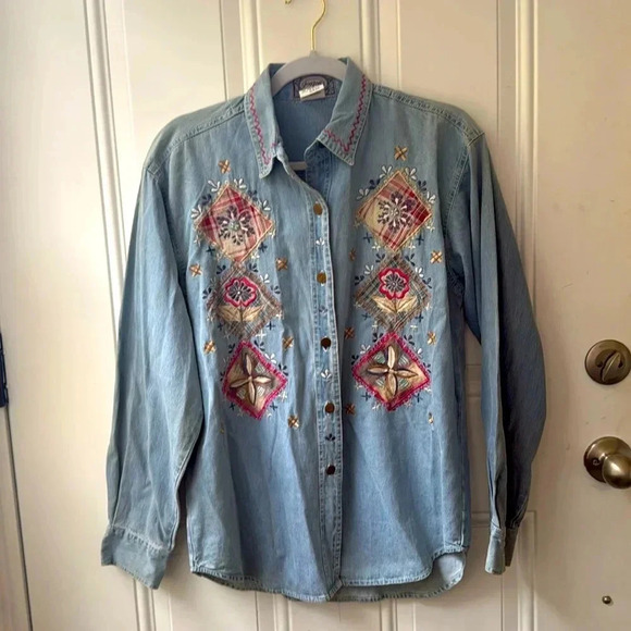 Vintage JouJou Women Denim Button Down Shirt Americana Embroidery - Picture 1 of 6